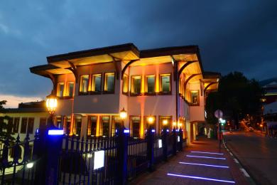 BURSA ŞEHİR KÜTÜPHANESİ-2